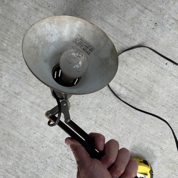 Vintage Underwriters Laboratories Portable Desk Lamp Articulating Arm Brown MCM - Picture 4 of 4